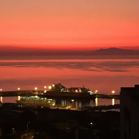 Chaleureux Vue Panoramique Apartment Bastia (Corsica)